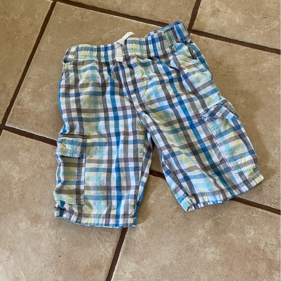 (A236)Boys Cargo Shorts Size 6 by Kids Headquarters Preowned - Picture 1 of 2